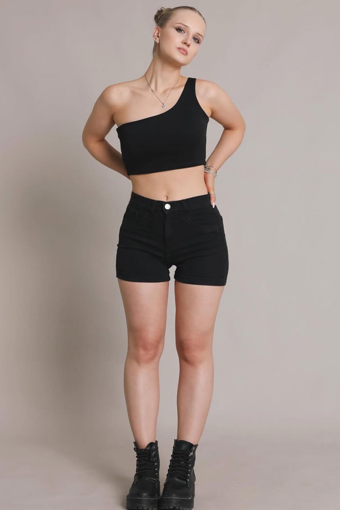 SHORT CLASICO