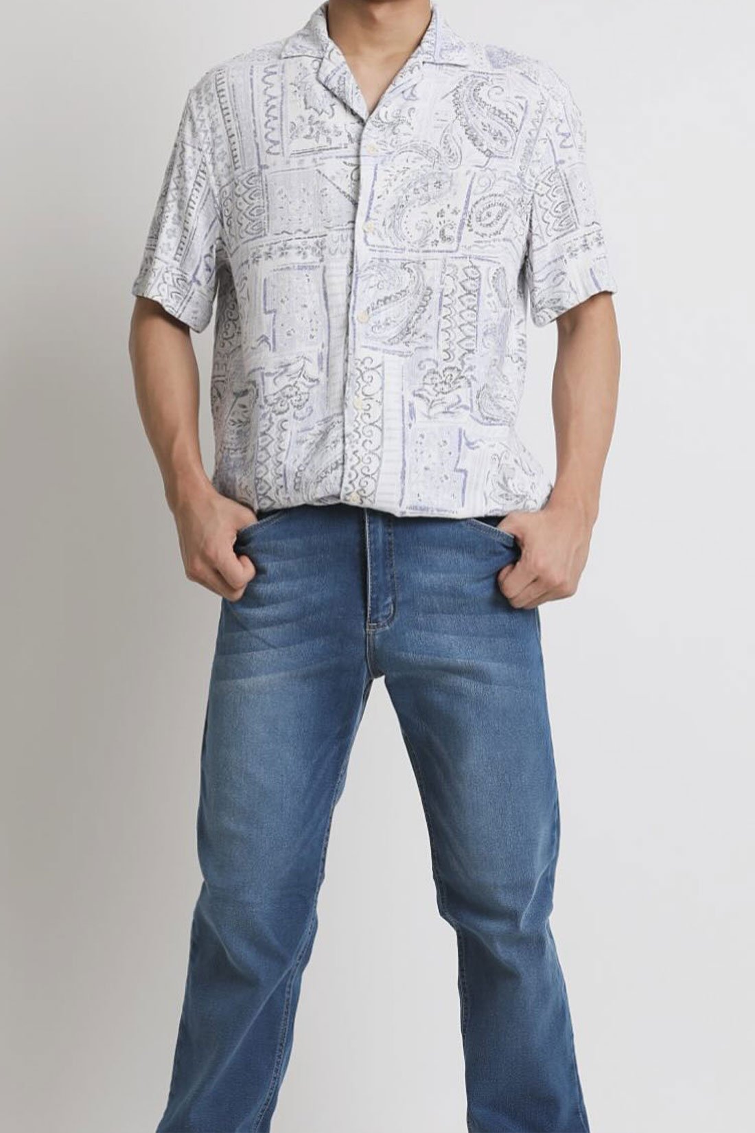 PANTALON ACHUPINADO